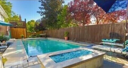 Ski & Hiking l Summer Pool l King Beds l Large Apartment l Mountain Views