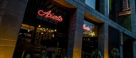 Façade de l’hébergement