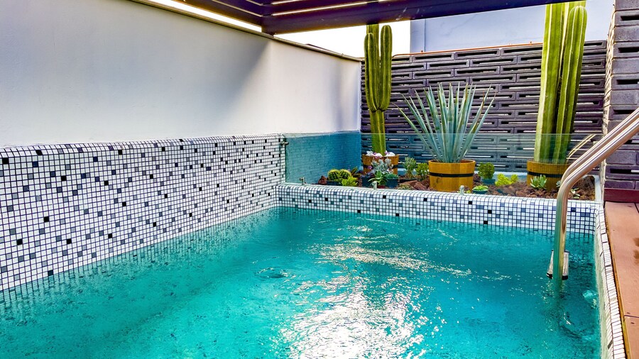 Cadillac Hotel Boutique