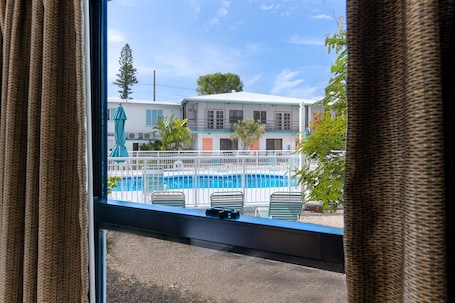Grand Suite | Soundproofing, free WiFi, bed sheets. Rock Reef Resort