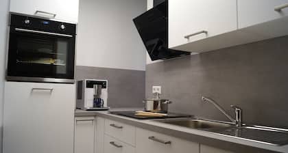 "Schwarzwald geht immer" Große Fewo mit großem Südbalkon, Wlan und Magenta TV