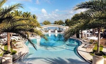 4BR Key Largo Stay – Pool, Parking + Beach Club