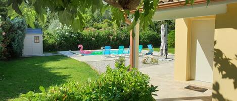 Piscine extérieure, piscine chauffée