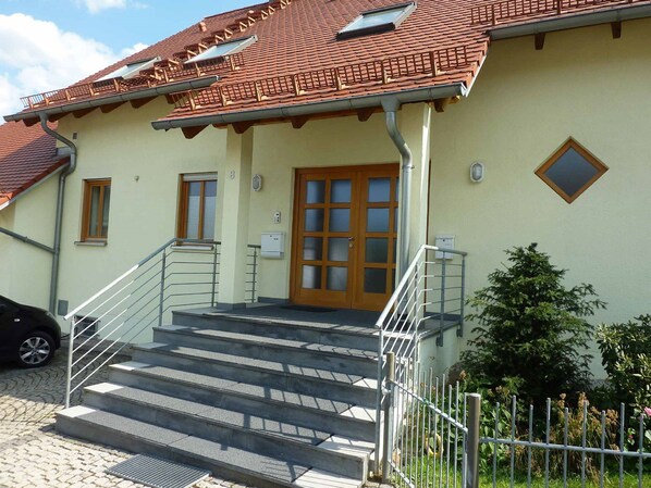 Front of property - Ferienwohnung Fantaisie (Eckersdorf)