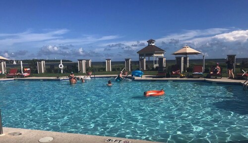 Gorgeous 2 Bedroom, 2 Bath Villa - Just  Steps To The Beach