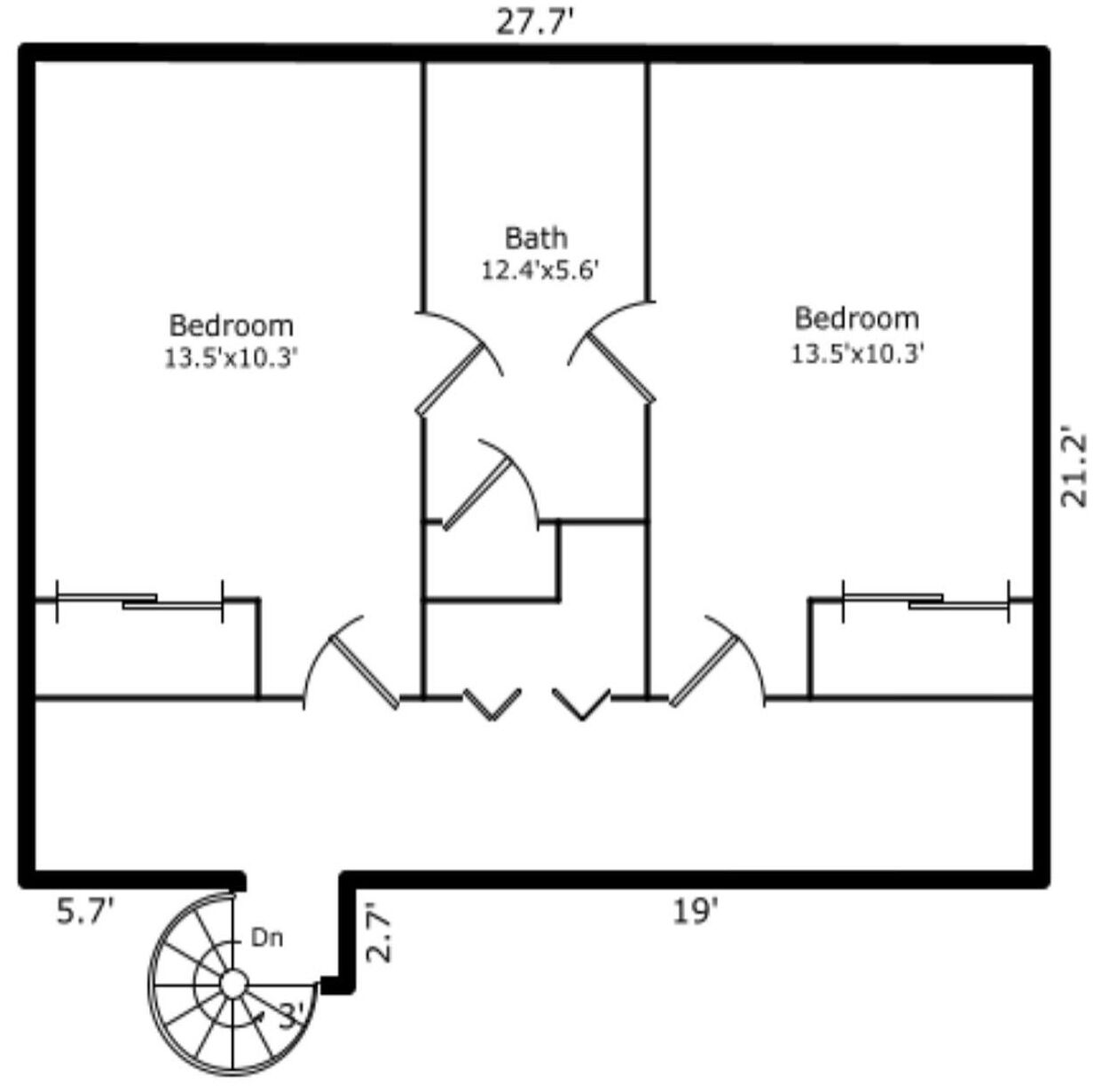 Plan d’étage d’une chambre d’hôtel comprenant deux chambres, une salle de bain et un coin repas. Les dimensions sont les suivantes : 13,5 pieds sur 10,3 pieds pour chaque chambre, 12,4 pieds sur 5,6 pieds pour la salle de bain et 27,7 pieds pour le coin repas.