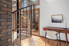 Interior - Serene, secluded cabin 5 miles from the Biltmore and downtown (Asheville)