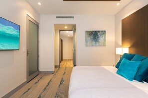 1 dormitorio, tabla de planchar con plancha, wifi y ropa de cama