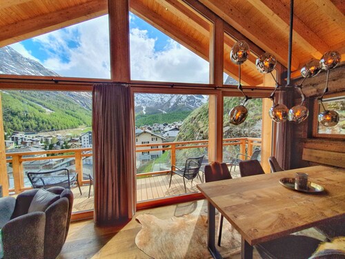 Luxury chalet on 5 levels and with dream views