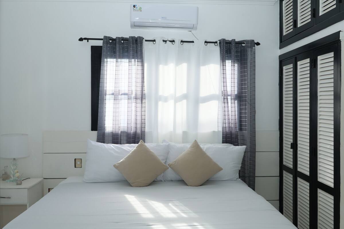 Pillow-top beds, individually furnished, desk, laptop workspace