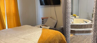 Cozy & Comfy Manufactured Home 10 minutes of Ft Leonard Wood Military Base.