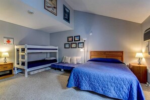 2 habitaciones, cuna de viaje, wifi gratis y ropa de cama