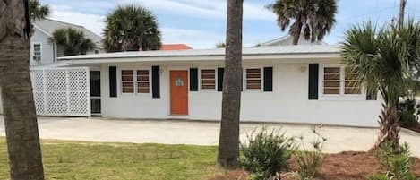 House, Multiple Beds (Beach Blessing- Guest) | Property grounds
