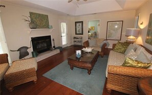 House, Multiple Beds (Belaverra) | Living room