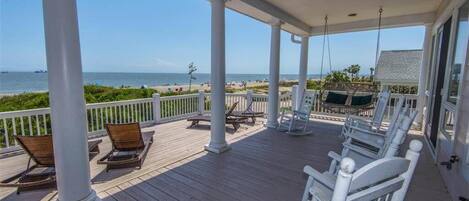 House, Multiple Beds (Four Seasons) | Balcony