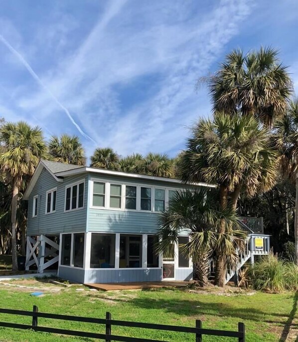 House, Multiple Beds (Rich Tymes) | Exterior