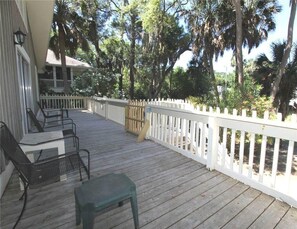 House, Multiple Beds (Creamsicle) | Balcony