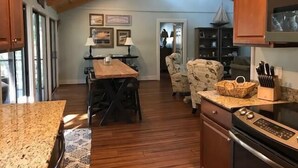 House, Multiple Beds (Howe It Should Be) | Private kitchen