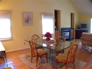 Casa, varias camas (Shelter Cove 896) | Cocina privada