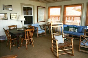 Ferienhaus, Mehrere Betten (The Barefoot- Up) | Eigene Küche