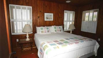 House, Multiple Beds (The Barefoot-Whole House) | 5 bedrooms