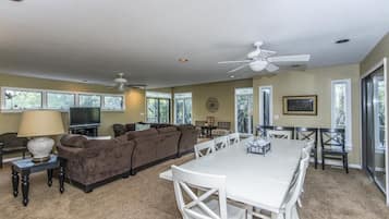 House, Multiple Beds (2 Cool) | 4 bedrooms