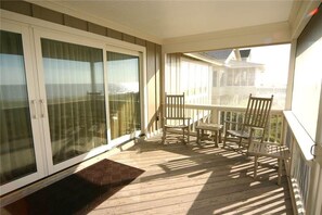 House, Multiple Beds (Edwards) | Balcony