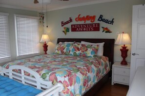House, Multiple Beds (Fish Called Wanda)