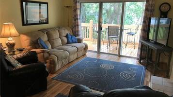 Condo, Multiple Beds (Palmetto Walk 333) | Living room