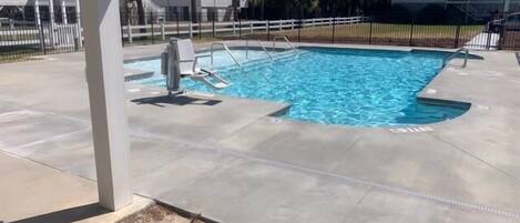 Huis, meerdere bedden (The Retreat 5B) | Zwembad | Een buitenzwembad