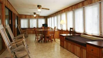 House, Multiple Beds (Sea Braces- Whole House) | 7 bedrooms, laptop workspace