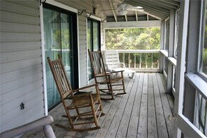 Ferienhaus, Mehrere Betten (Shrimpers Cove) | Balkon