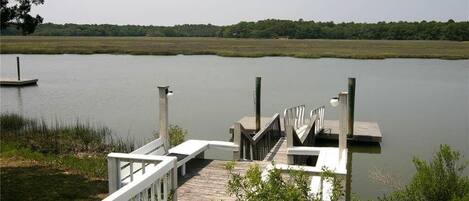 House, Multiple Beds (Shrimpers Cove) | Lake