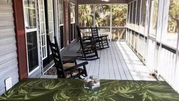 House, Multiple Beds (Swamp Fox) | Balcony