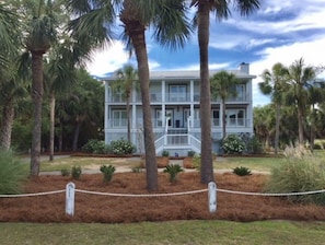 Exterior - The Bay (Edisto Island)