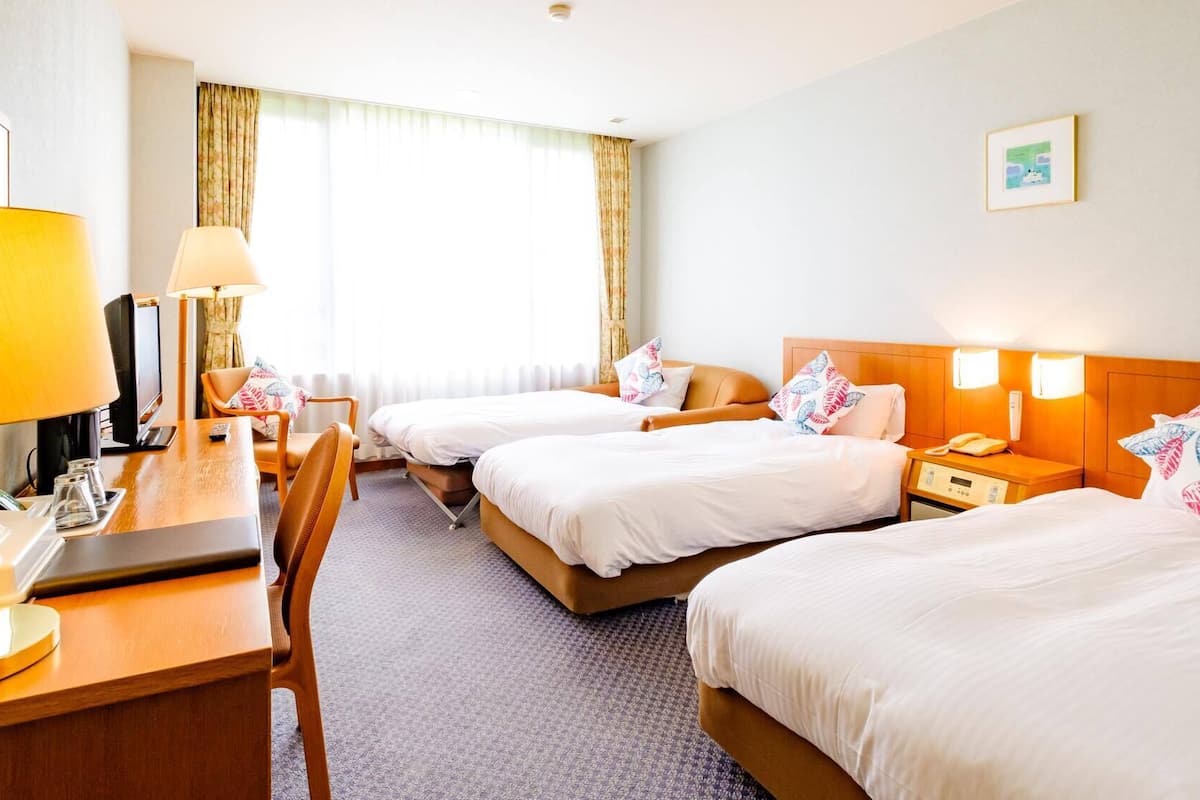 triple room, non smoking | in-room safe, free wifi