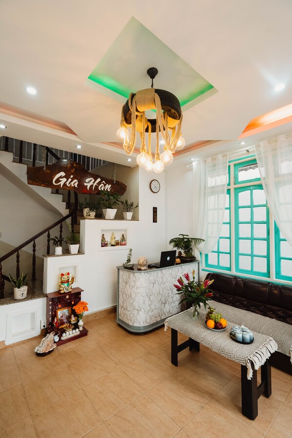 Reception - Gia Han Hotel (Da Lat)