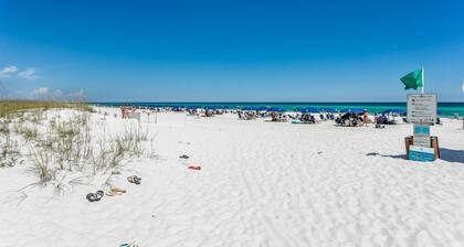 Views of the Beach, Ocean & Sound | King Suite |Vacation in Style |3 Bedroom Condo |Pools |Tennis