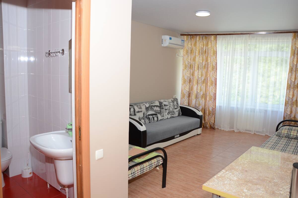 Standard Quadruple Room | 1 bilik tidur, Wi-fi percuma