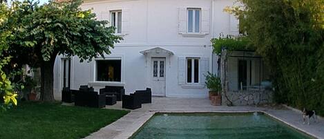 Alberca al aire libre