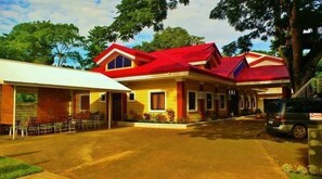 Exterior - OYO 684 Cecilia's  Inn (Puerto Princesa)