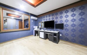 Room (Korean Ondol) | Room amenity