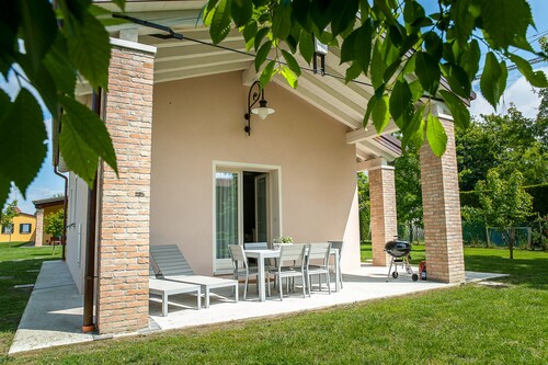 "Particolari del Brenta" - Daniela accommodation - Comfortable house with garden in Venice