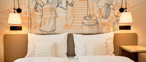 Comfort Double Room | Meja, kalis bunyi, seterika/papan seterika, katil bayi/kot (surcaj)