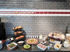 Daily buffet breakfast (EUR 12.50 per person)