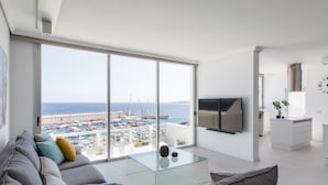 Unclassified image, 3 of 45, button - Newport Bay Villa: exclusive & luxury experience (Candelaria)
