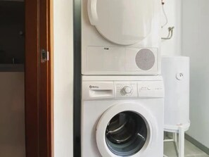 Interior - La Nuit con Parking gratis en centro histórico (San Cristóbal de La Laguna)