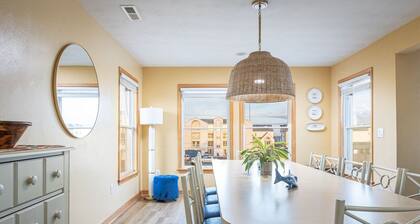5195 - Captain's Choice, 8-bed 8.5-bath in Kill Devil Hills, pet friendly, private pool, game room