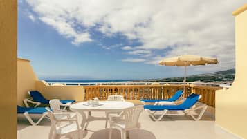 Apartamento, 2 habitaciones, vistas al mar | Vistas desde la habitación