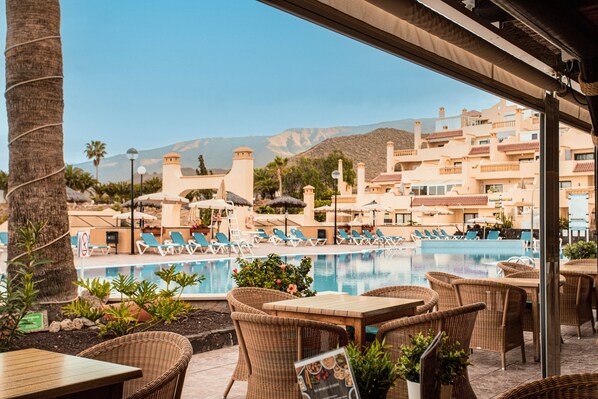 Restaurant - Ramada Residences by Wyndham Costa Adeje (Adeje)